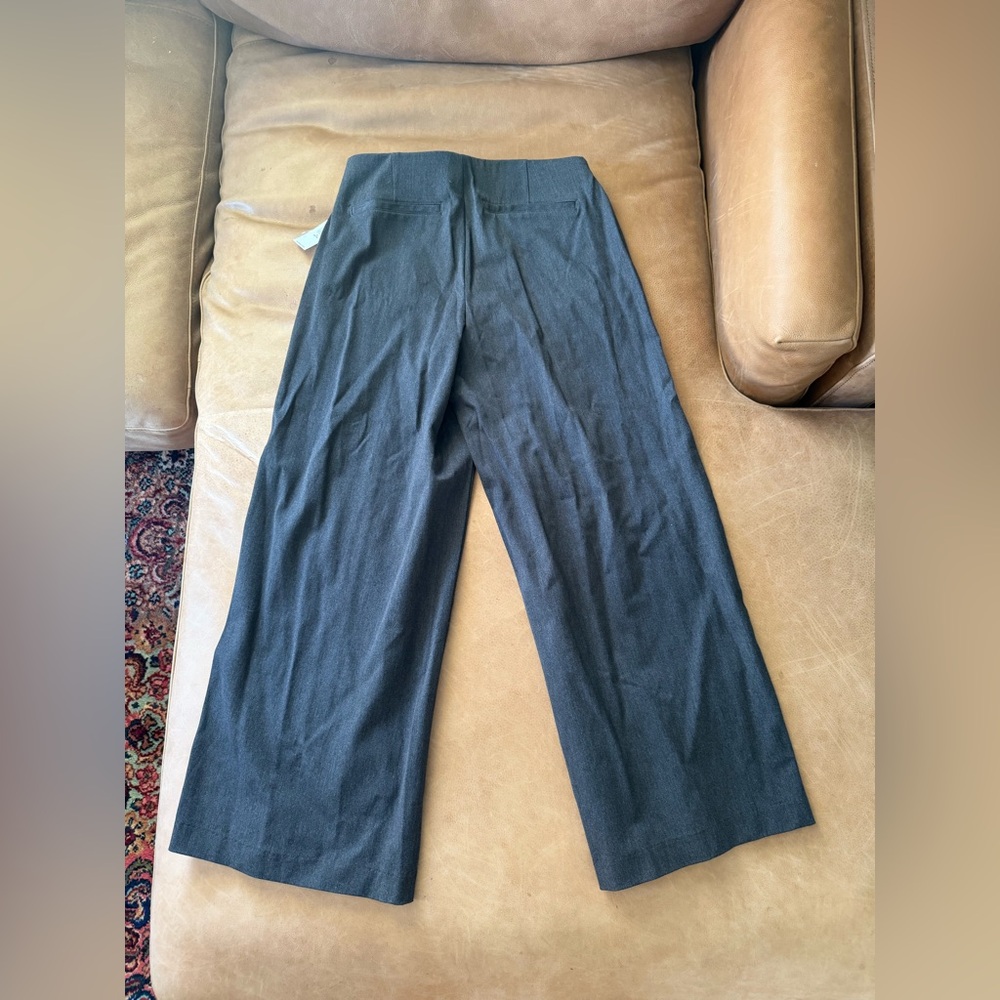 NWT Old Navy Dark Gray Pull On Dress Pants Size M Petite Wide Leg - Picture 8 of 8
